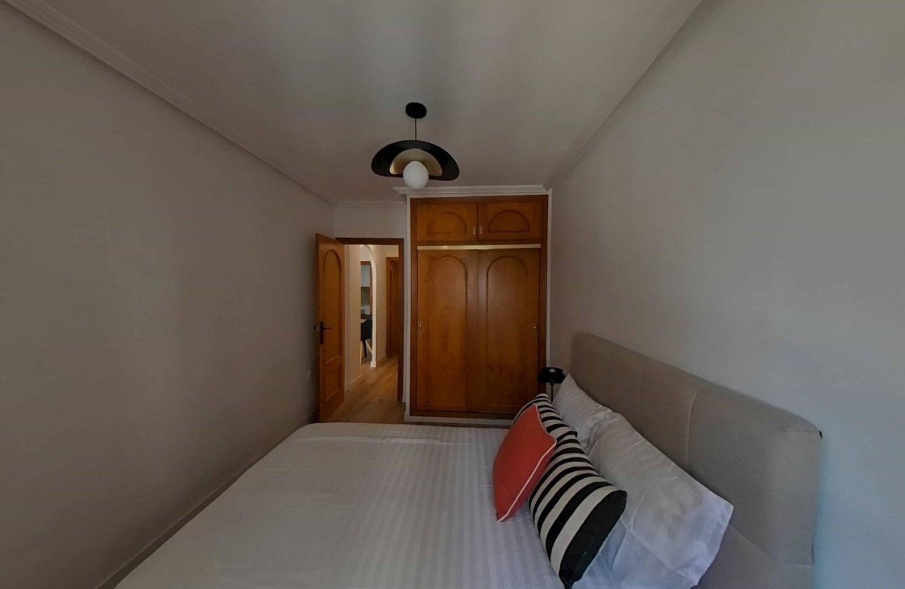Resale - Apartment -
Torrevieja - La Mata Pueblo