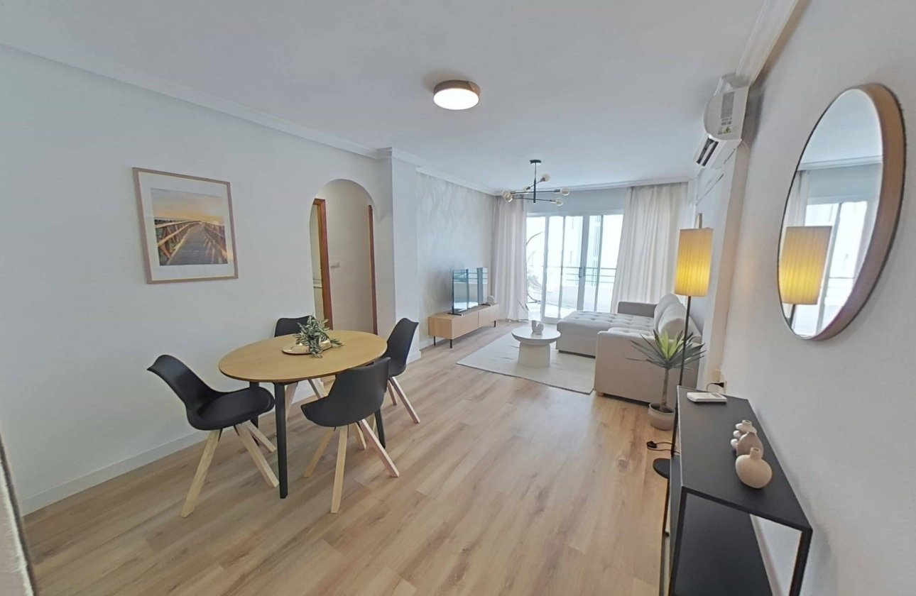 Resale - Apartment -
Torrevieja - La Mata Pueblo