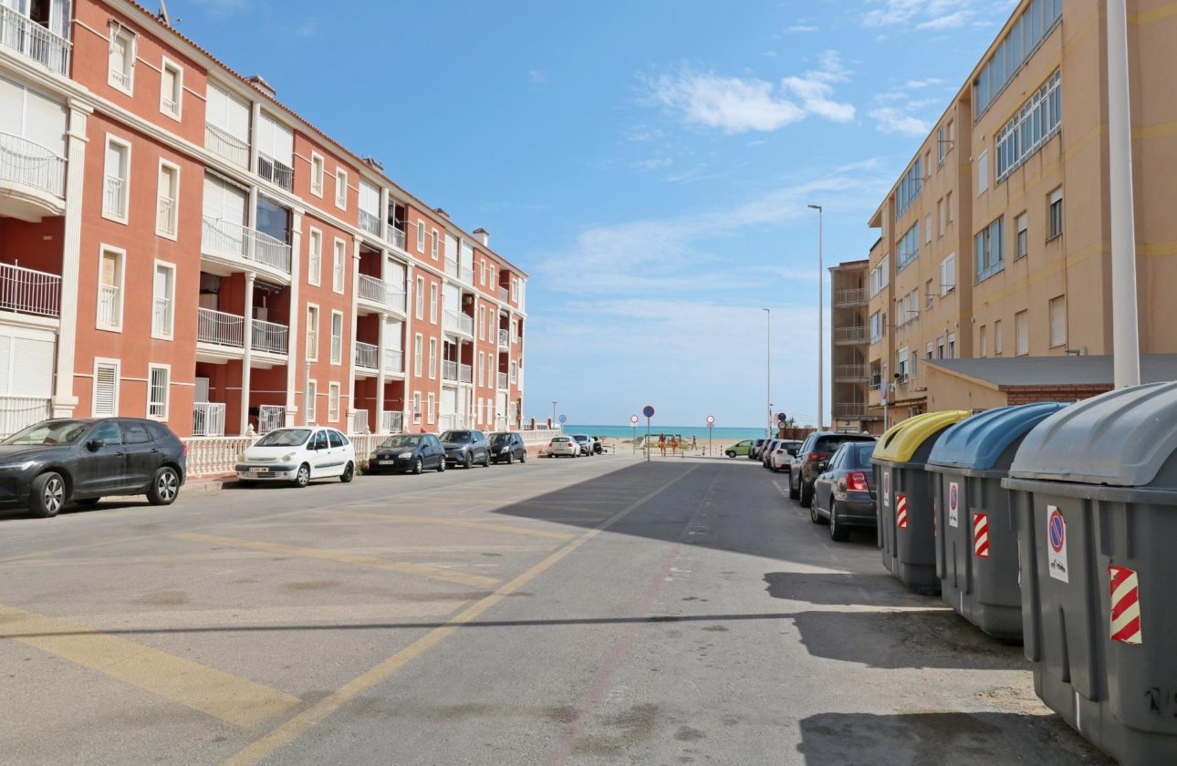 Resale - Apartment -
Torrevieja - La Mata Pueblo