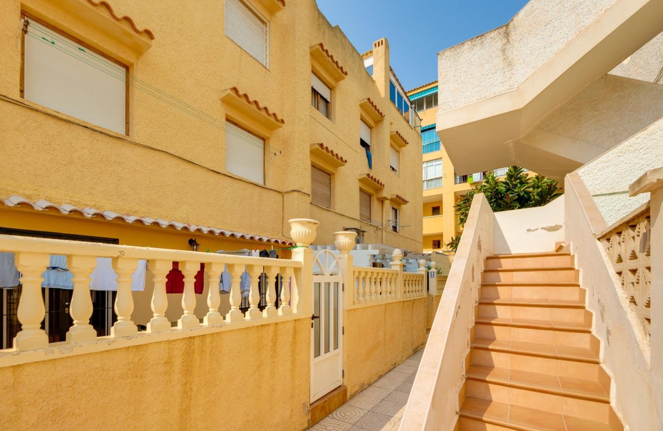 Resale - Apartment -
Torrevieja - La Mata