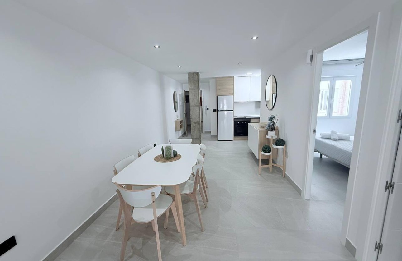 Resale - Apartment -
Torrevieja - La Mata