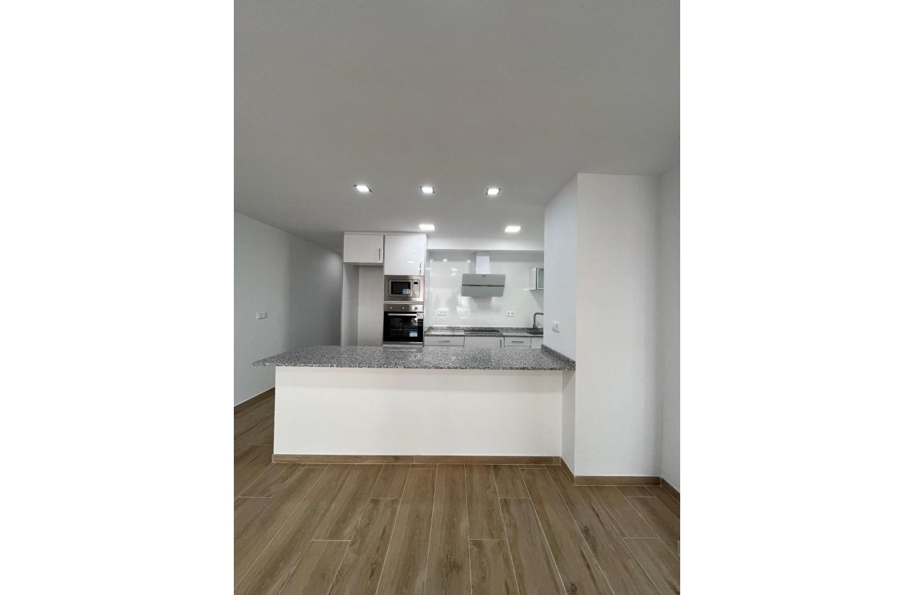 Resale - Apartment -
Torrevieja - La Mata