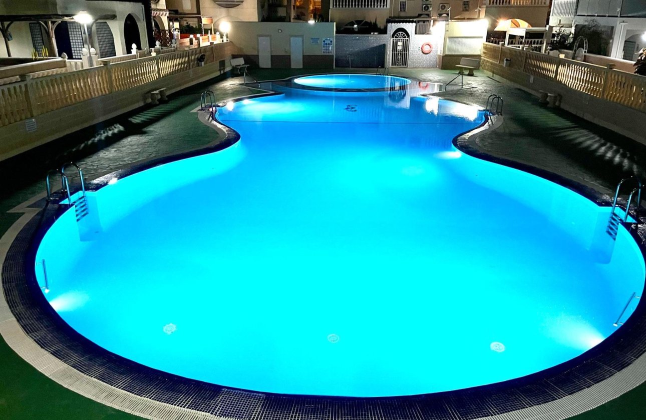 Resale - Apartment -
Torrevieja - La Mata