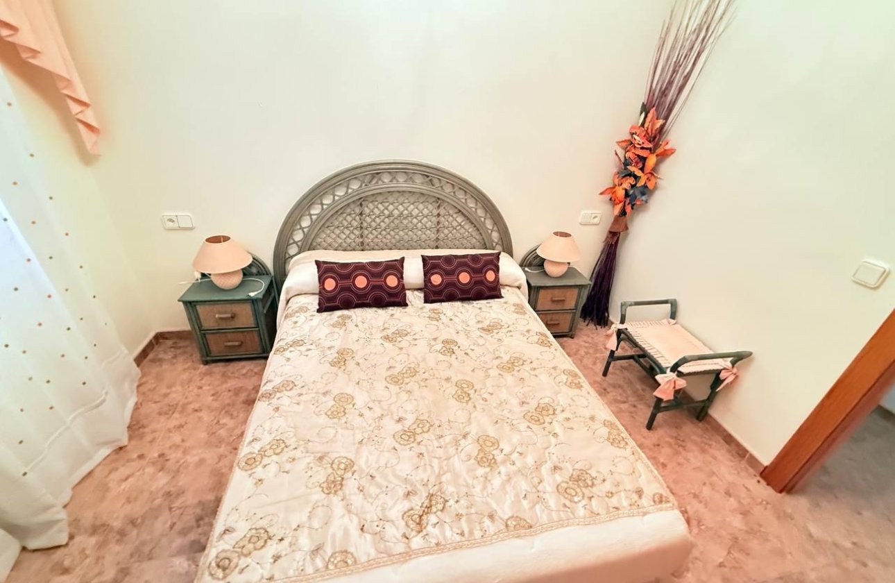 Resale - Apartment -
Torrevieja - La Mata