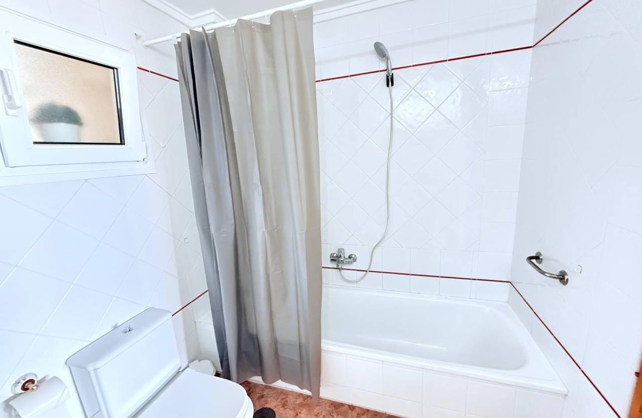 Resale - Apartment -
Torrevieja - La Mata