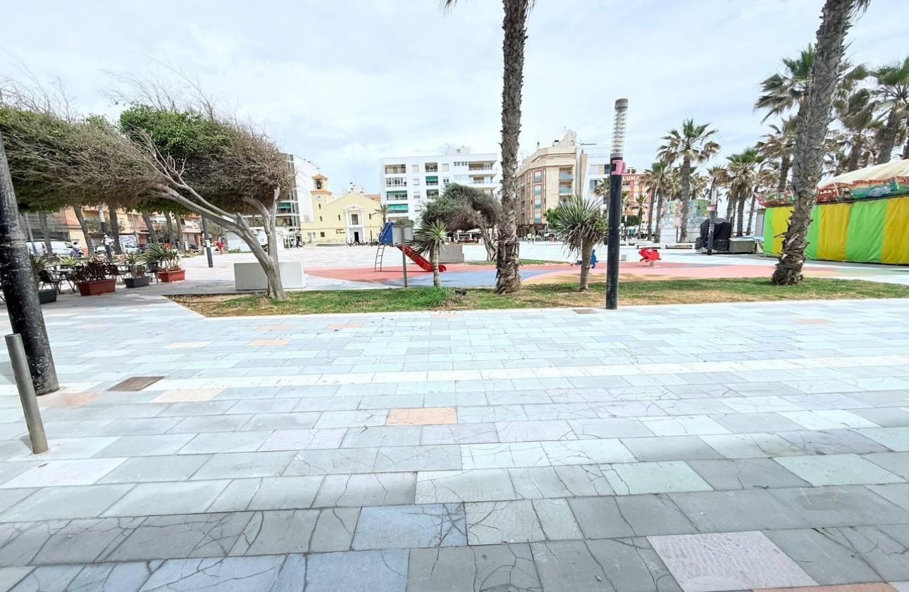 Resale - Apartment -
Torrevieja - La Mata