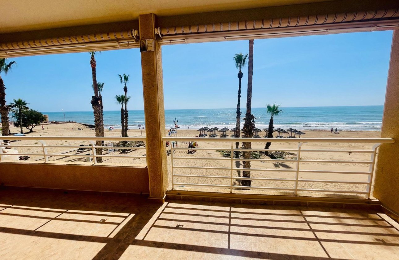 Resale - Apartment -
Torrevieja - La Mata