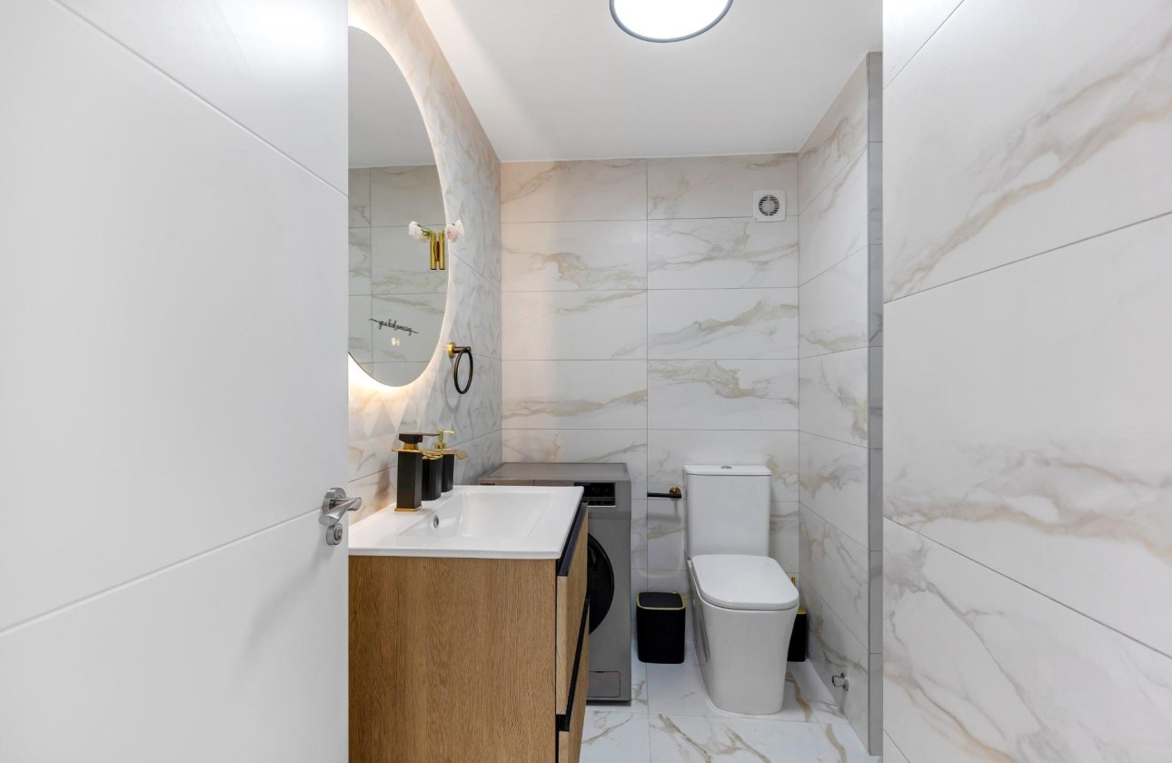 Resale - Apartment -
Torrevieja - La Mata