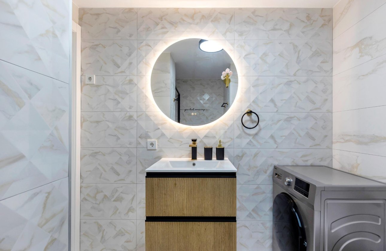 Resale - Apartment -
Torrevieja - La Mata