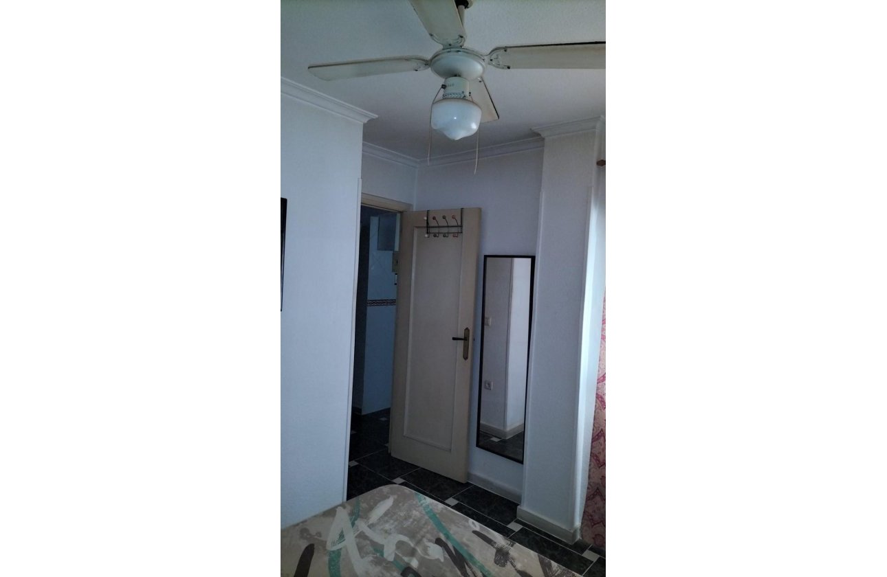 Resale - Apartment -
Torrevieja - La Mata