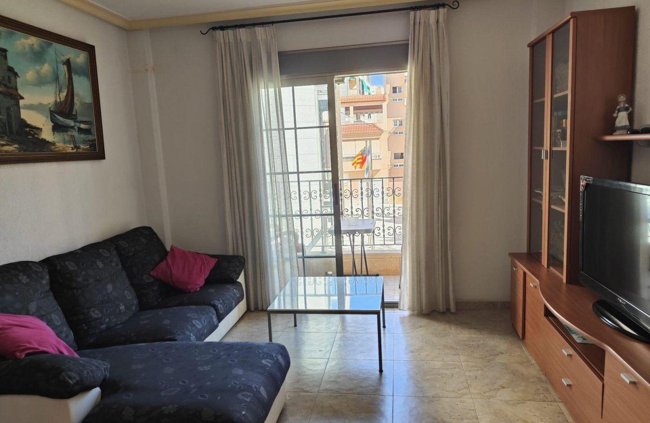 Resale - Apartment -
Torrevieja - La Mata