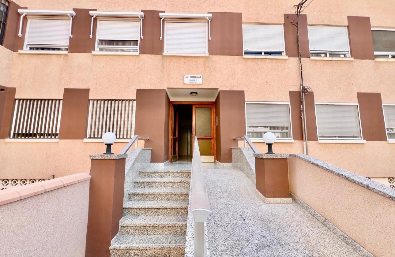 Resale - Apartment -
Torrevieja - La Mata