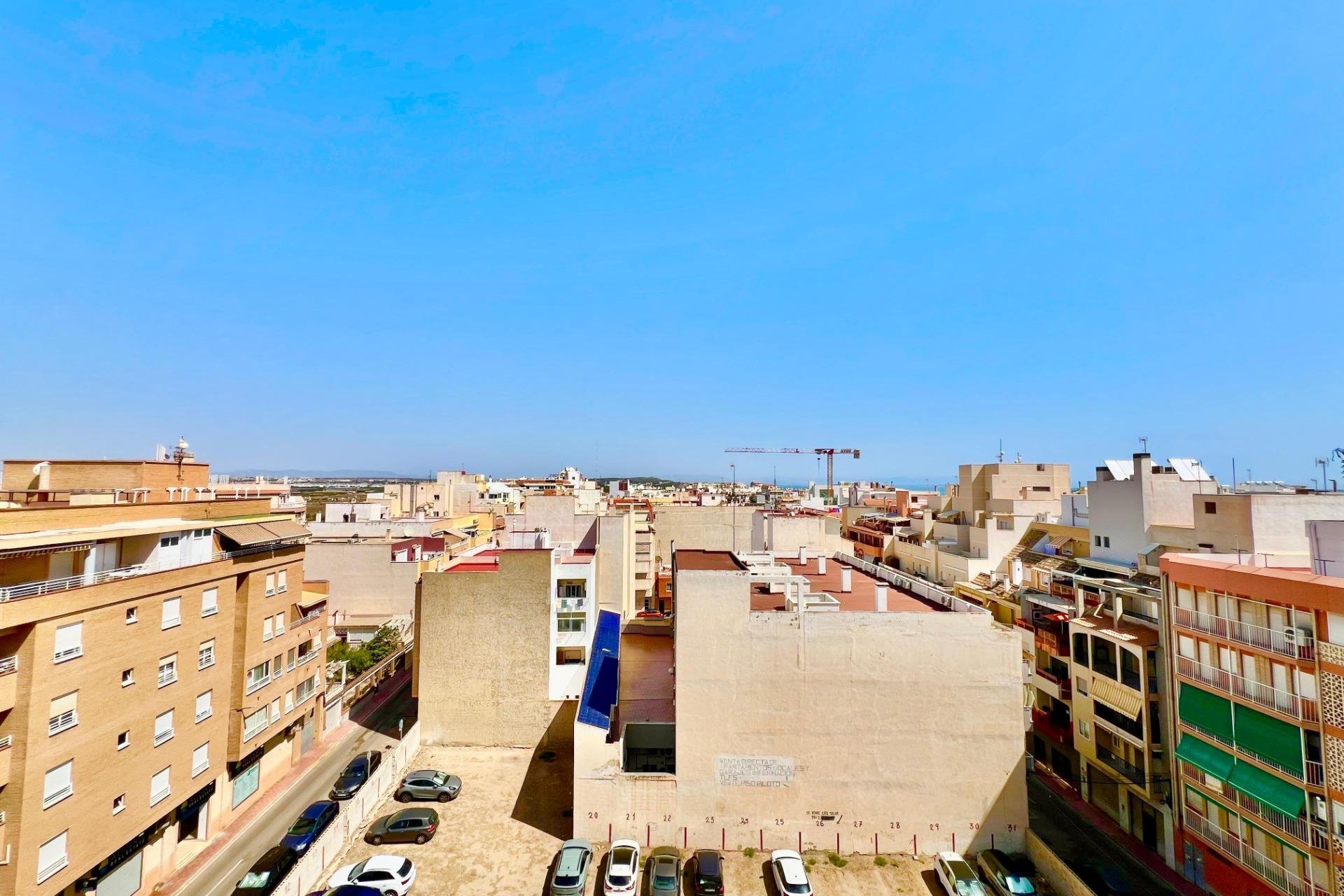 Resale - Apartment -
Torrevieja - La Mata