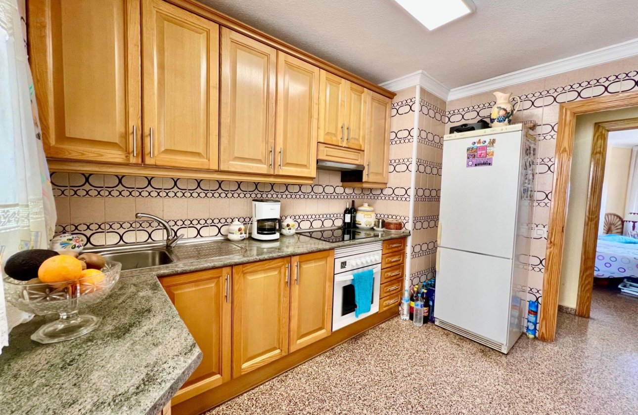 Resale - Apartment -
Torrevieja - La Mata