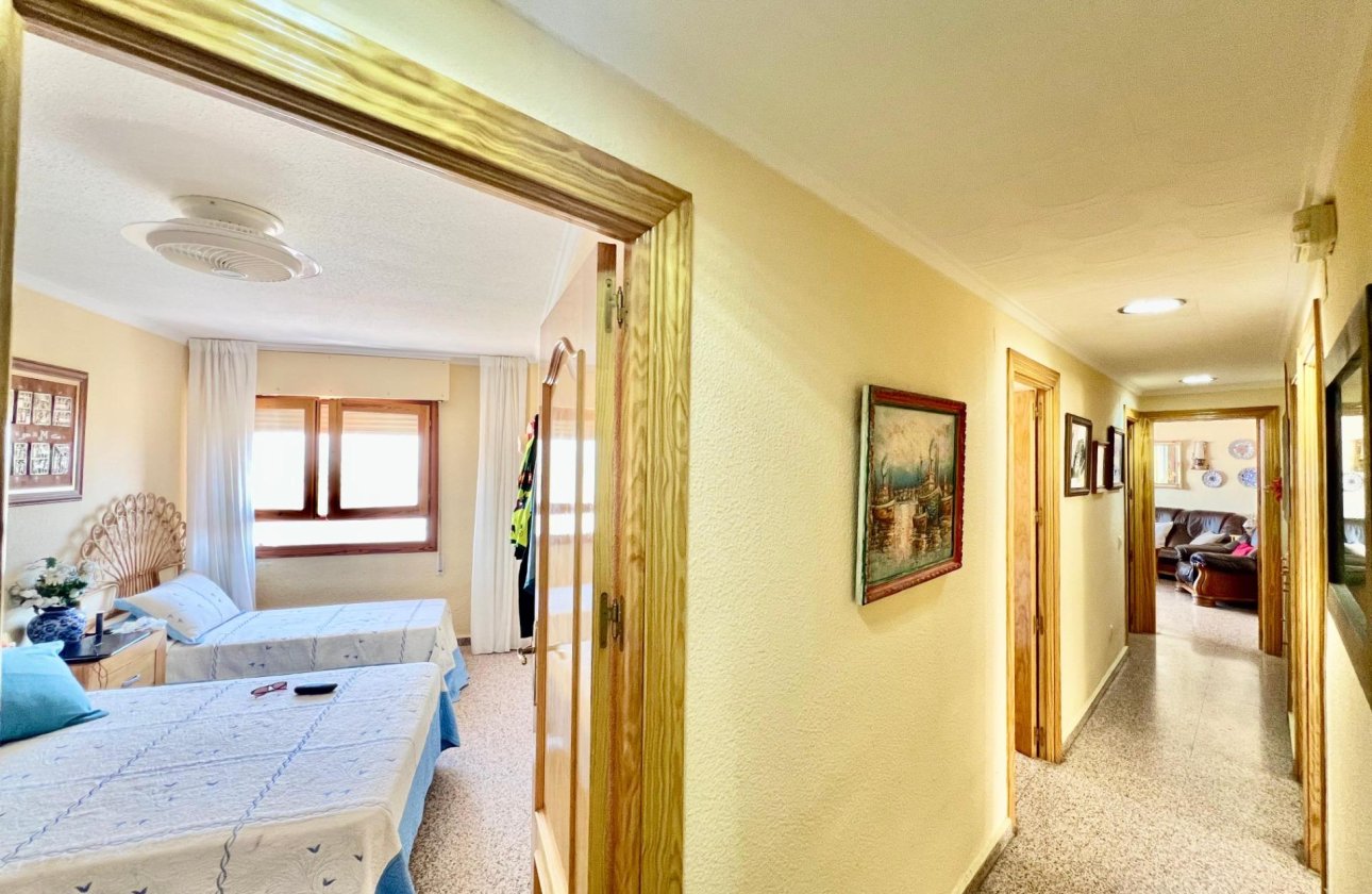 Resale - Apartment -
Torrevieja - La Mata
