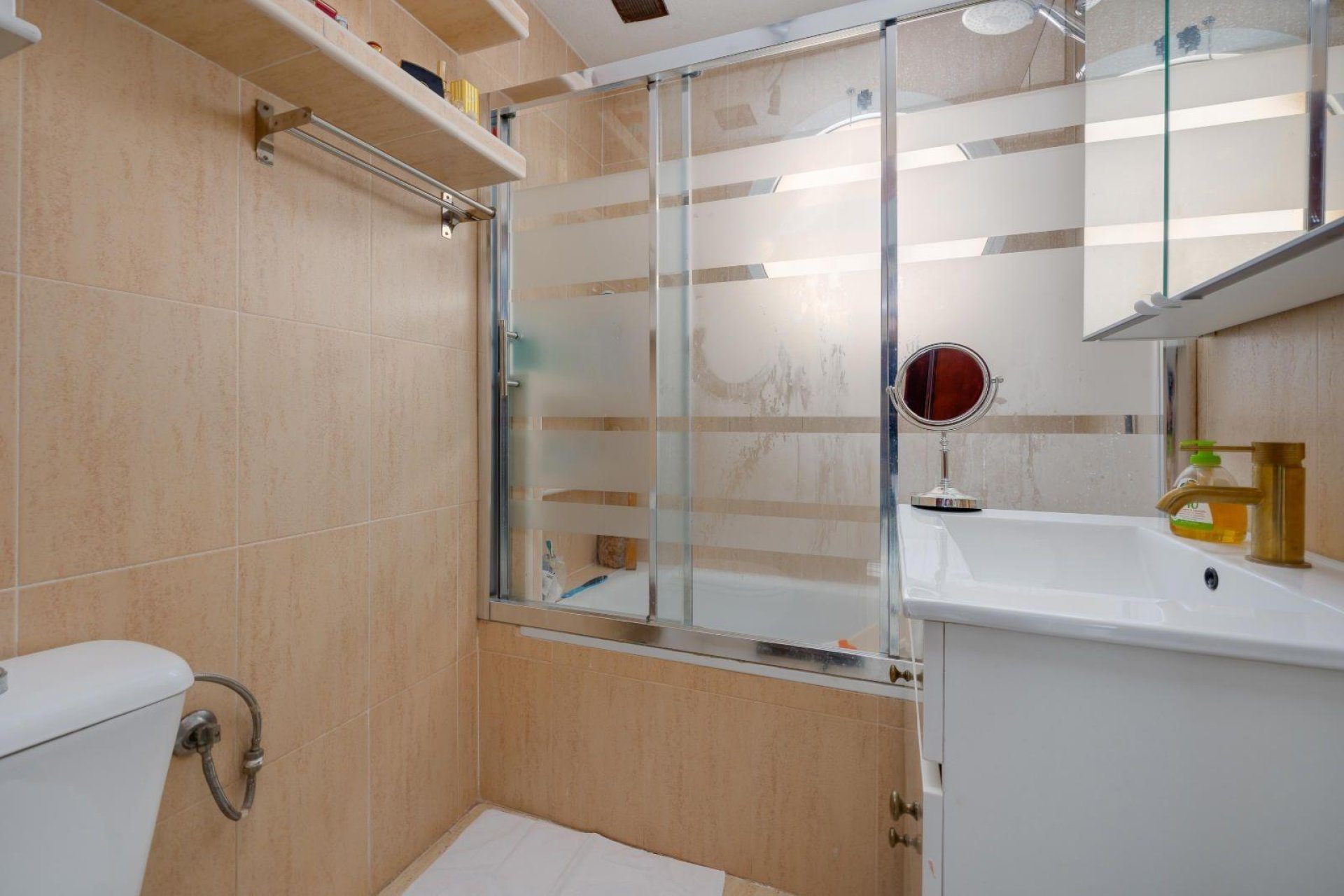 Resale - Apartment -
Torrevieja - La Siesta - El Salado - Torreta