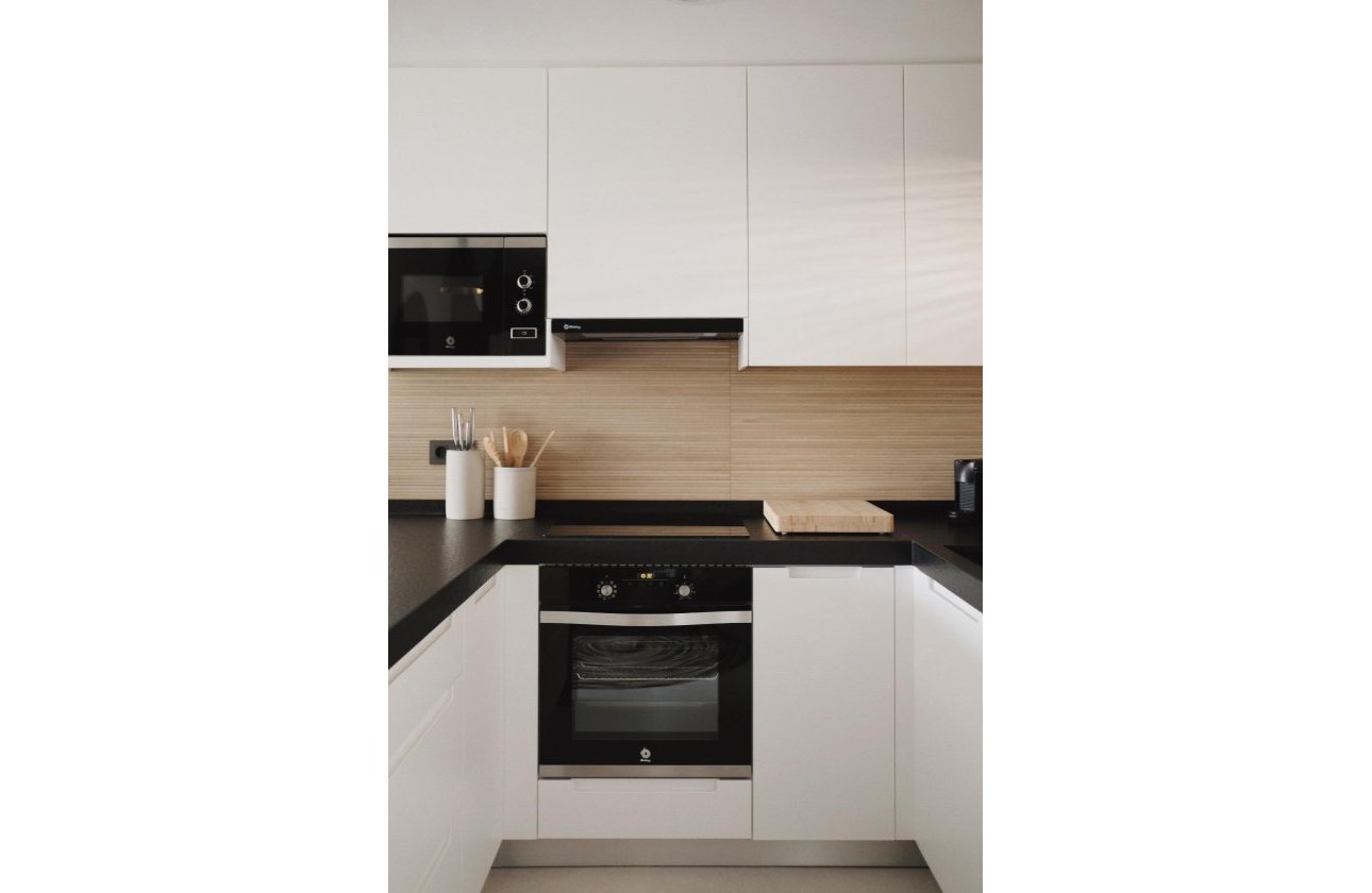 Resale - Apartment -
Torrevieja - La Veleta