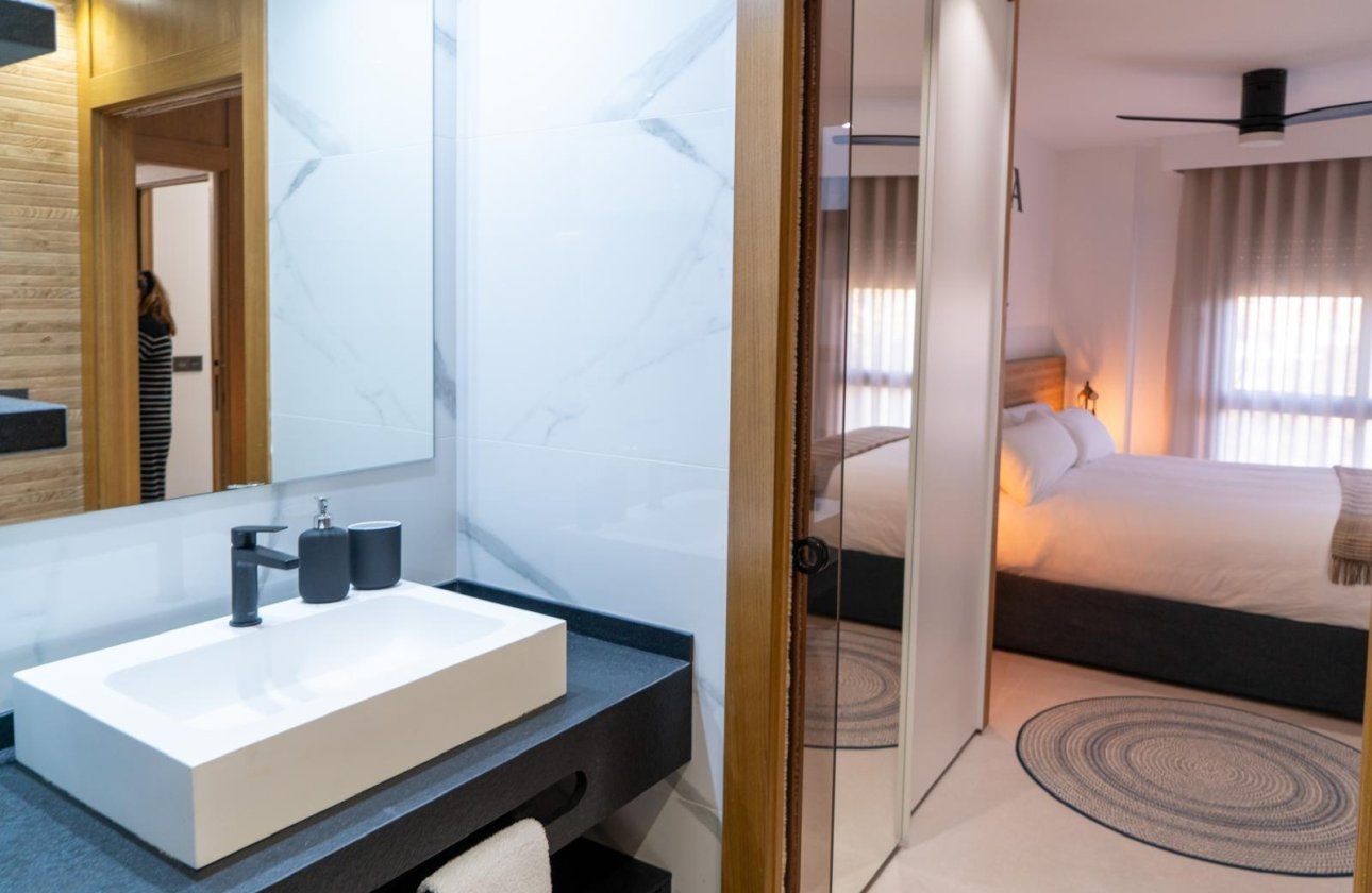 Resale - Apartment -
Torrevieja - La Veleta