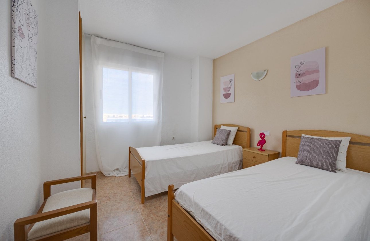 Resale - Apartment -
Torrevieja - La Veleta