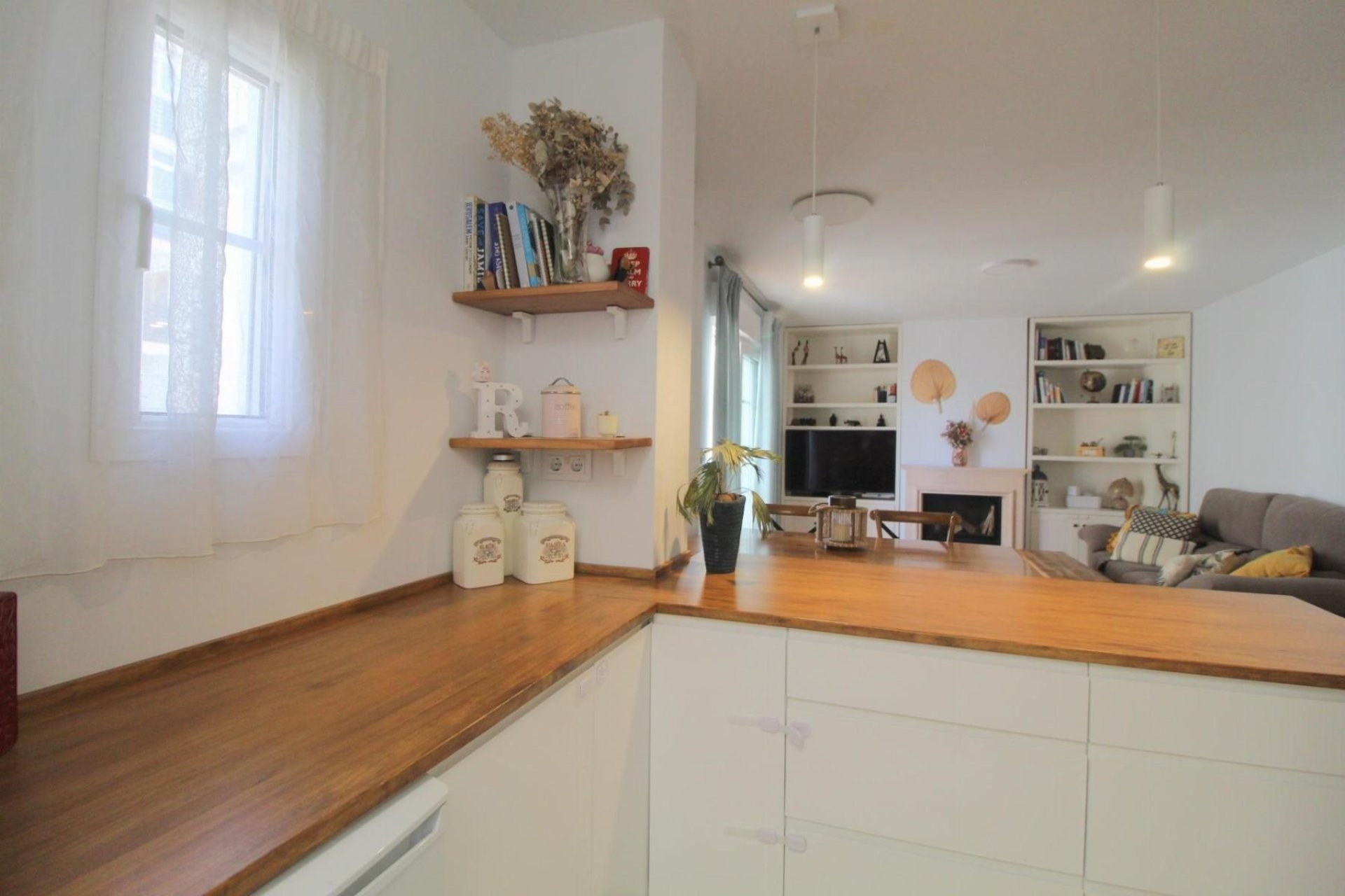 Resale - Apartment -
Torrevieja - La Veleta