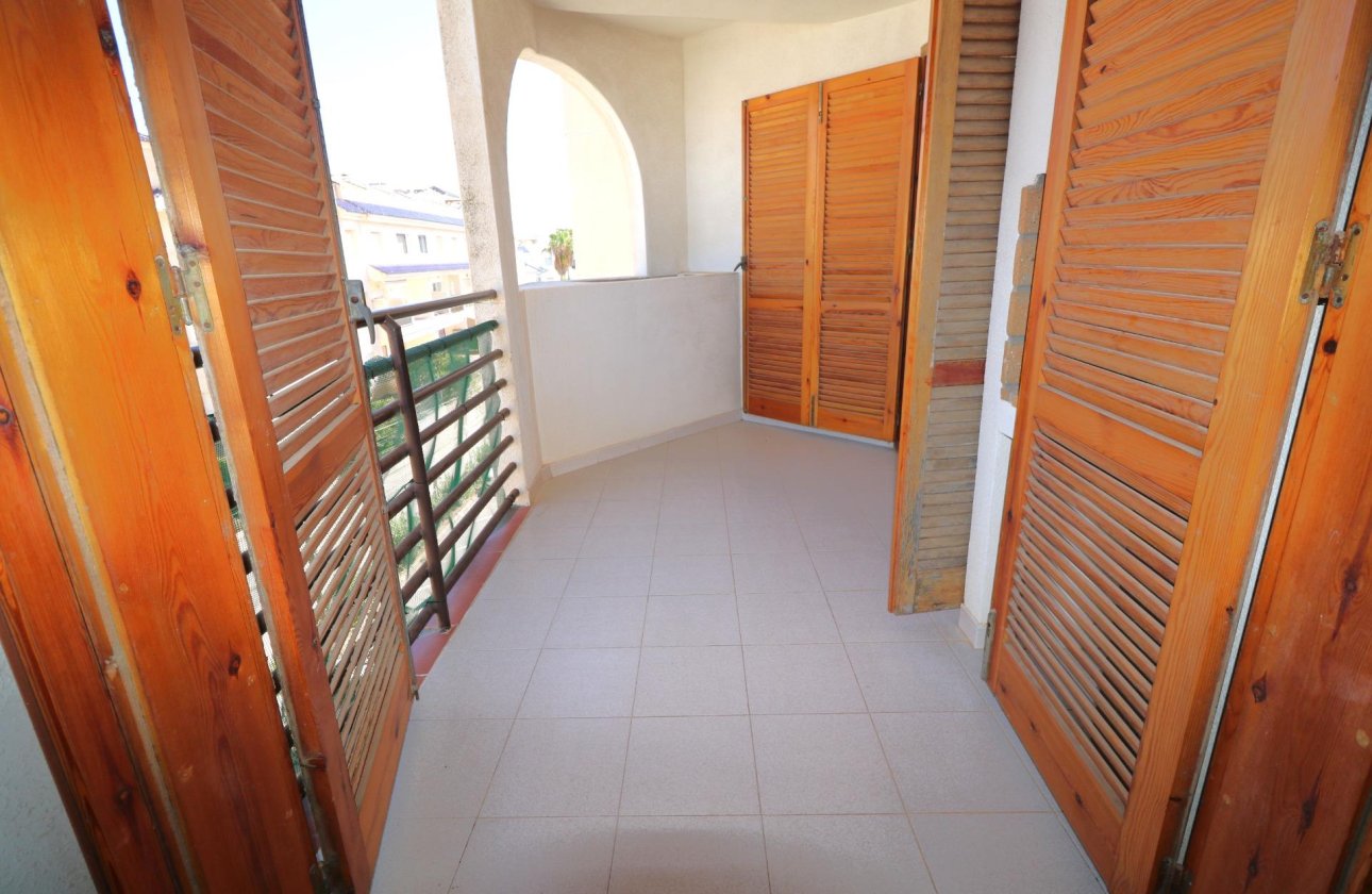 Resale - Apartment -
Torrevieja - La Veleta