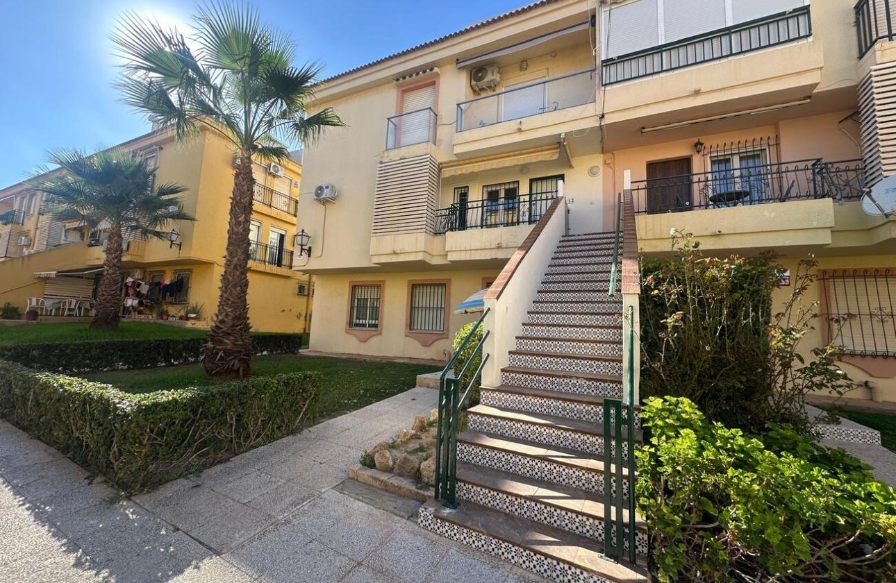 Resale - Apartment -
Torrevieja - La Veleta