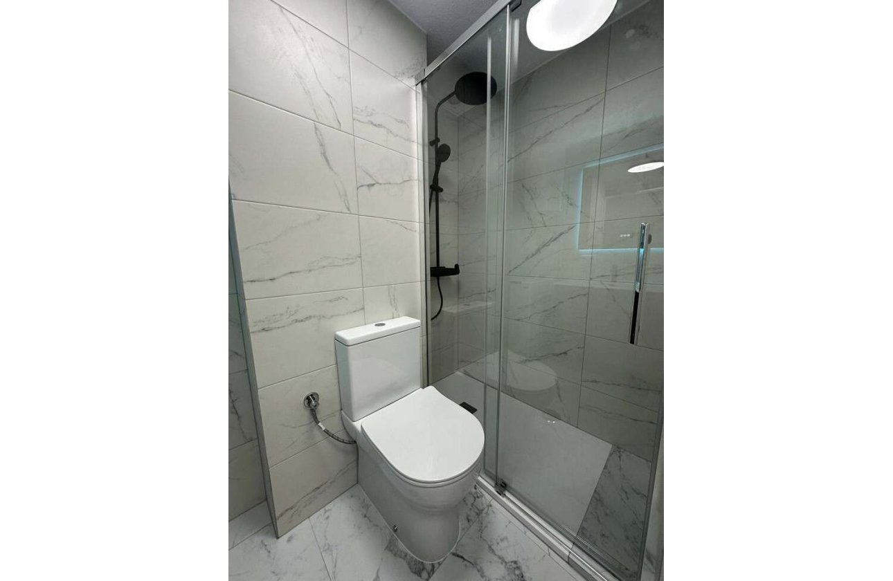 Resale - Apartment -
Torrevieja - La Veleta