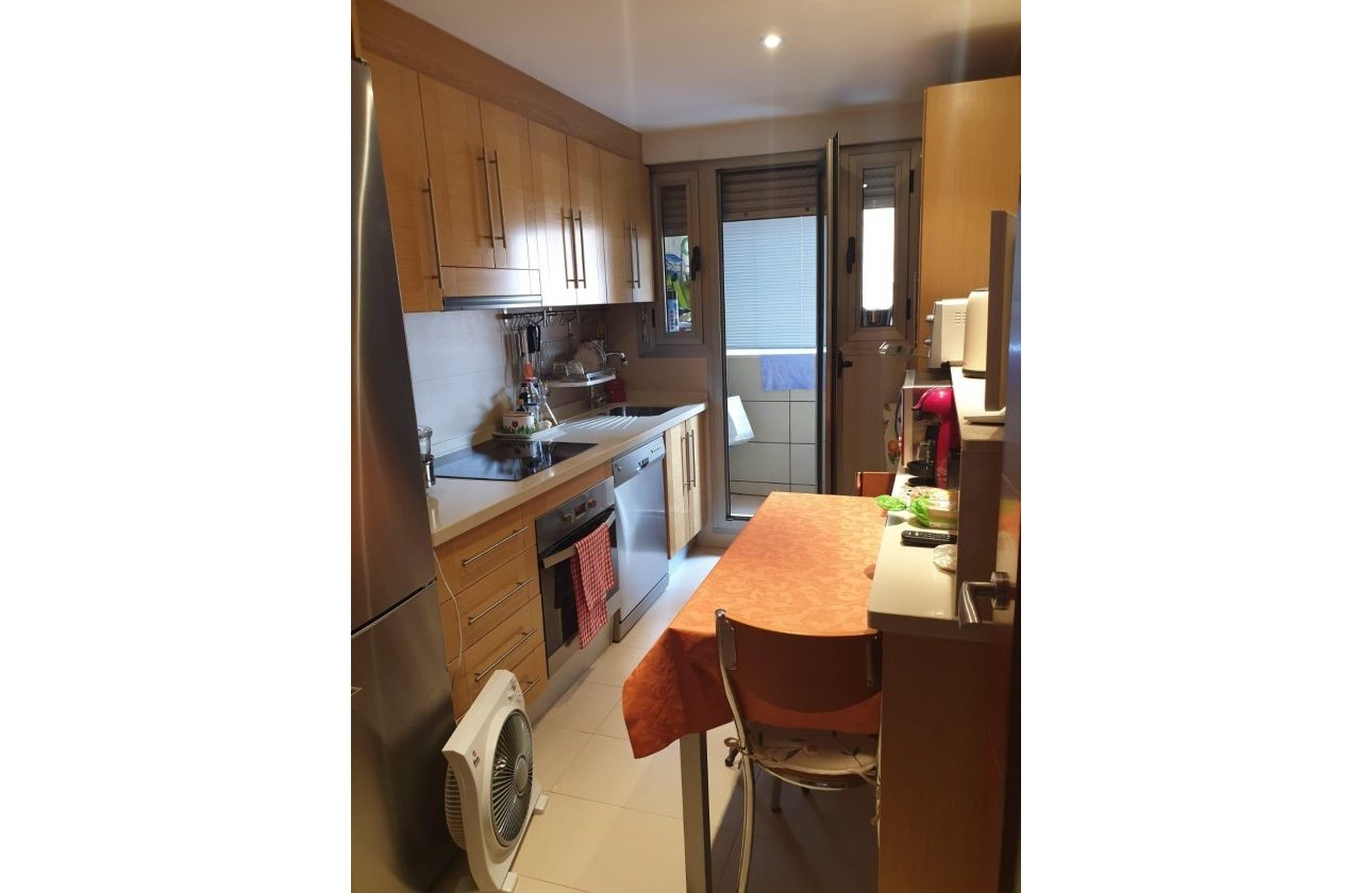 Resale - Apartment -
Torrevieja - Las Piscinas Naturales