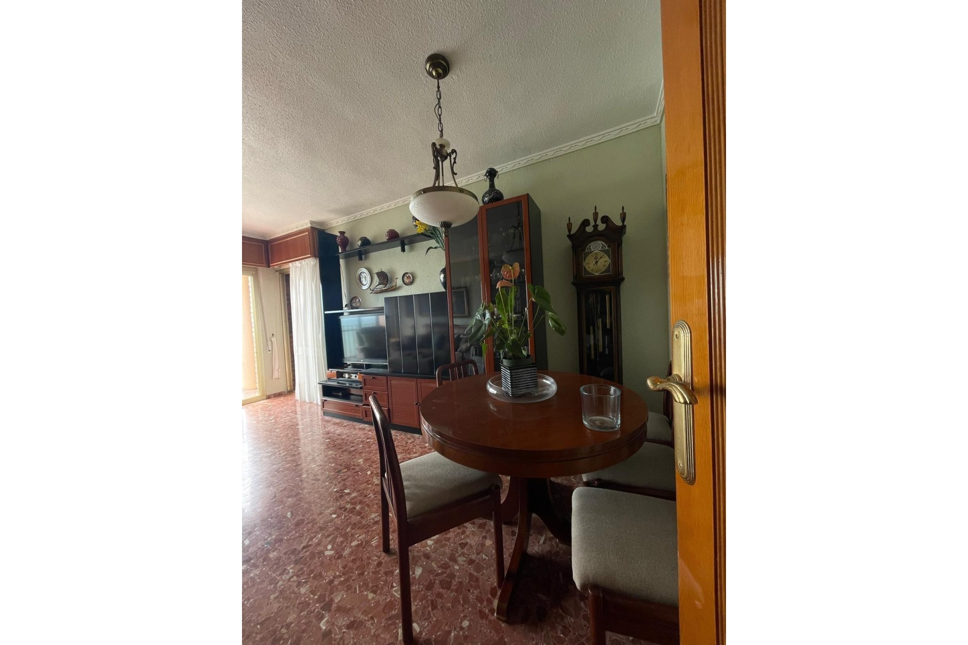 Resale - Apartment -
Torrevieja - Las Piscinas Naturales