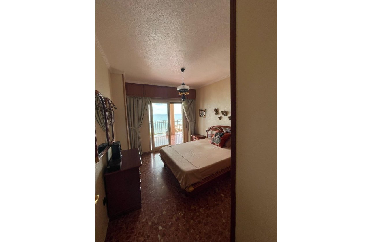 Resale - Apartment -
Torrevieja - Las Piscinas Naturales