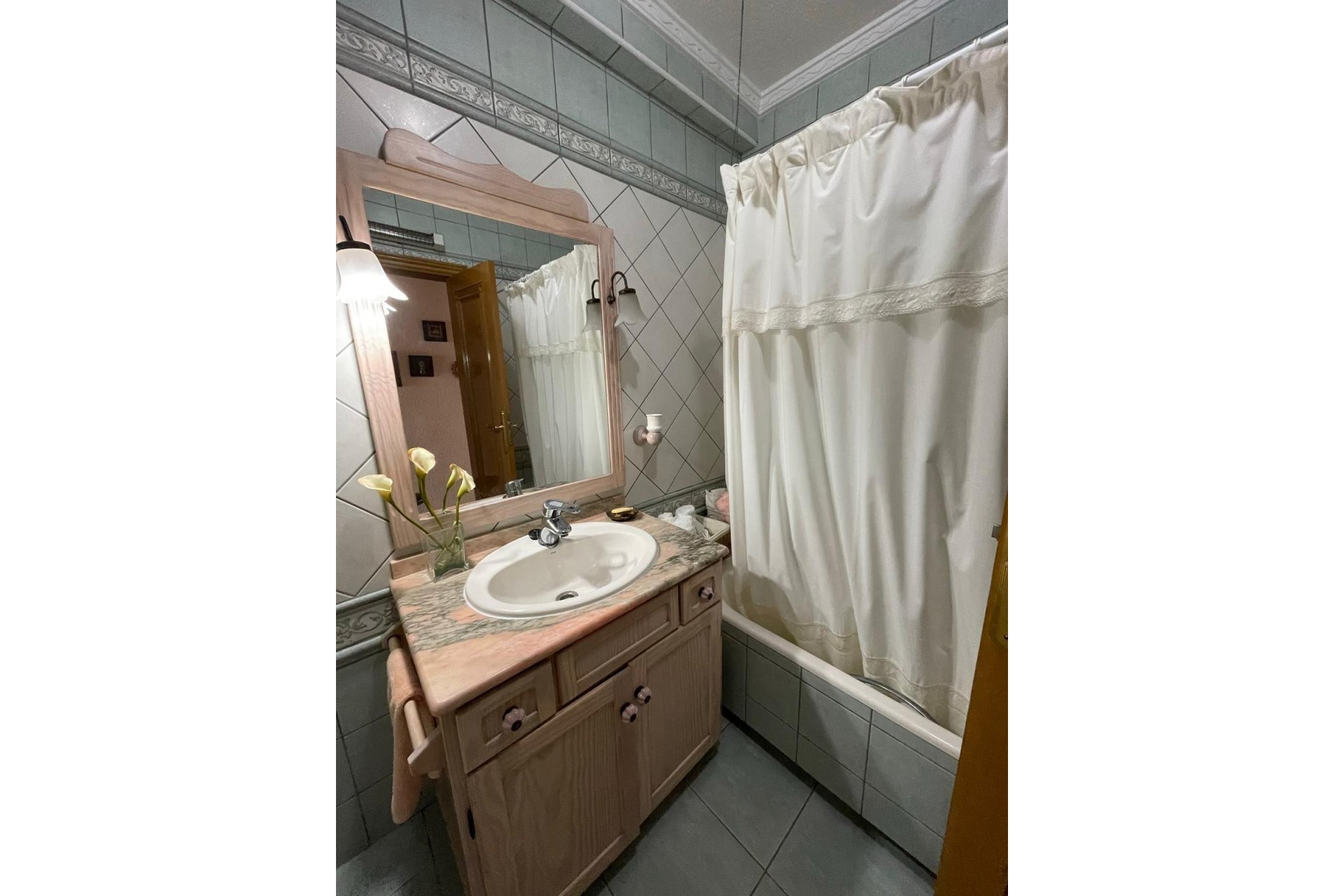 Resale - Apartment -
Torrevieja - Las Piscinas Naturales