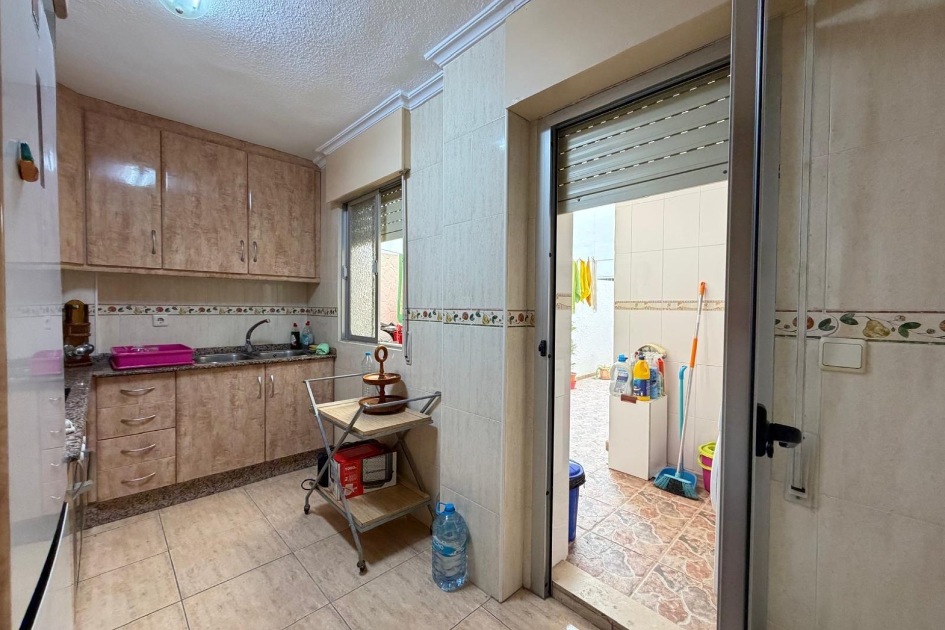 Resale - Apartment -
Torrevieja - Las Piscinas Naturales