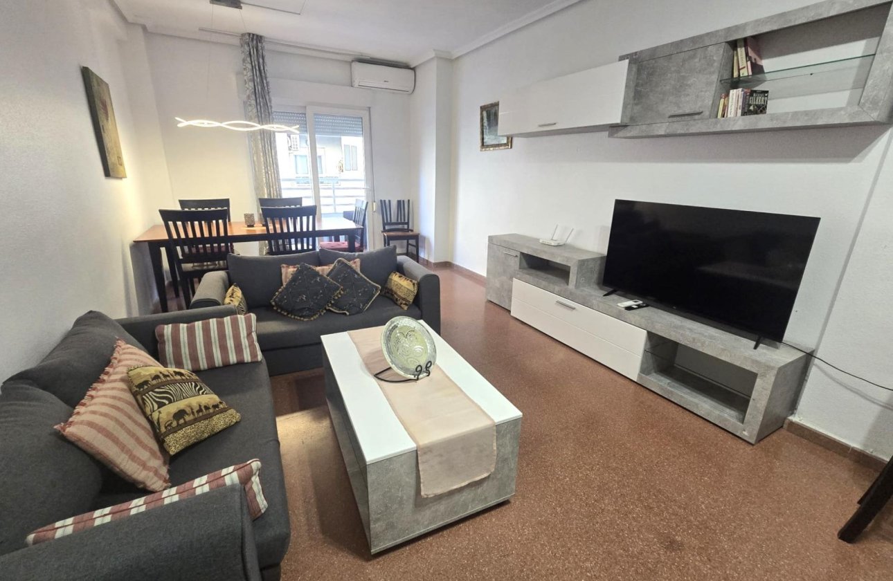 Resale - Apartment -
Torrevieja - Las Piscinas Naturales