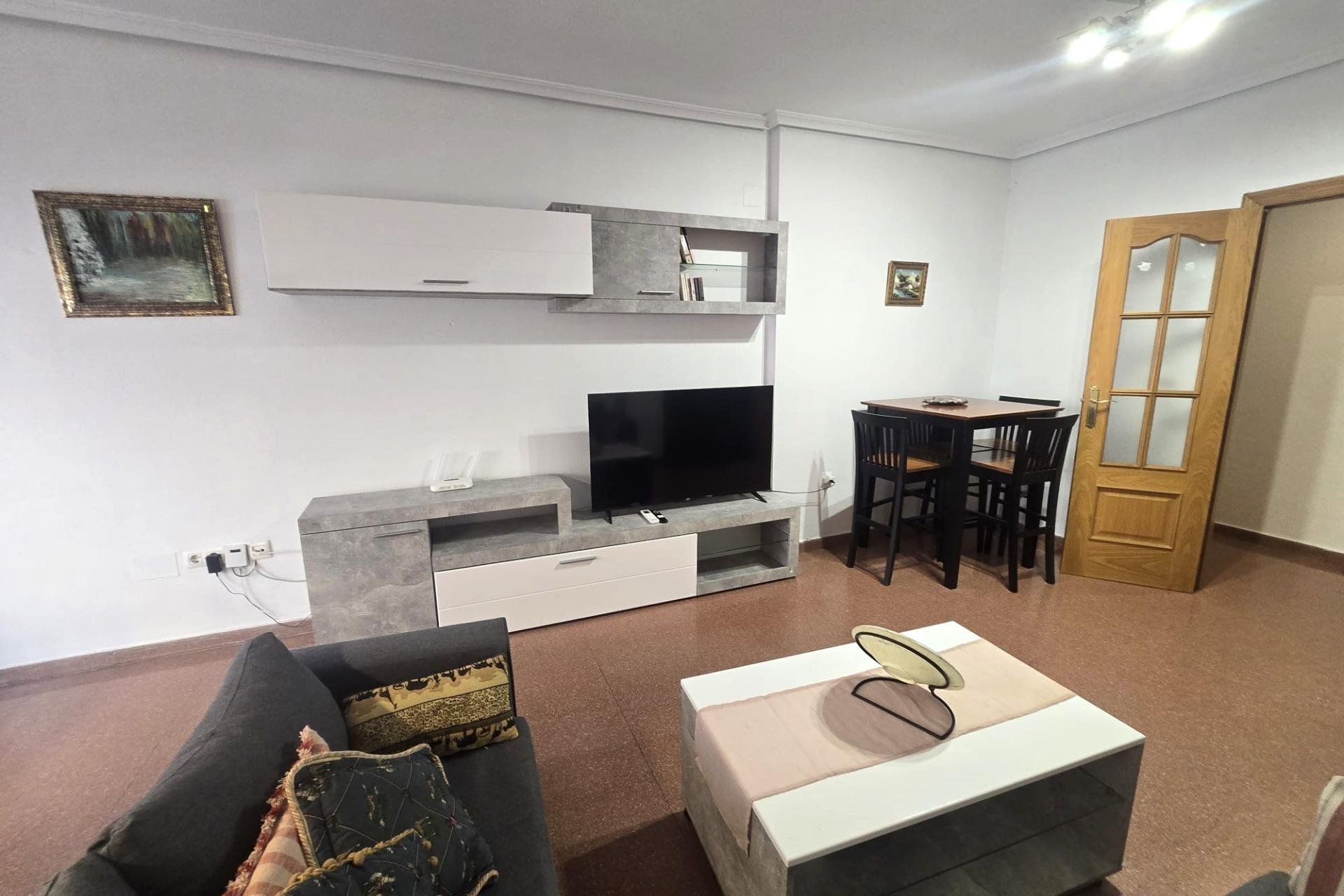 Resale - Apartment -
Torrevieja - Las Piscinas Naturales