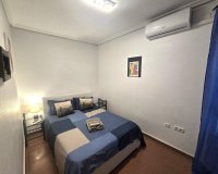 Resale - Apartment -
Torrevieja - Las Piscinas Naturales