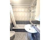 Resale - Apartment -
Torrevieja - Las Piscinas Naturales