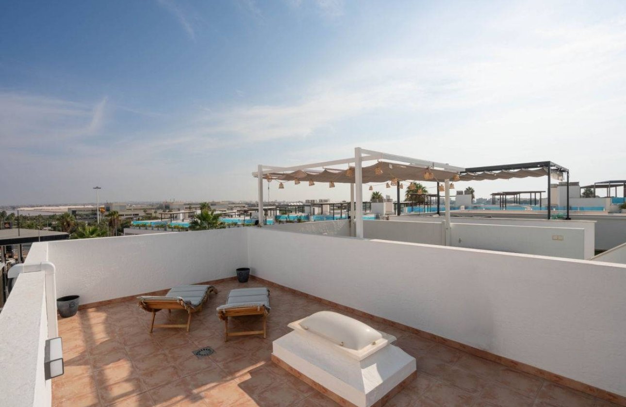 Resale - Apartment -
Torrevieja - Los Balcones - Los Altos del Edén