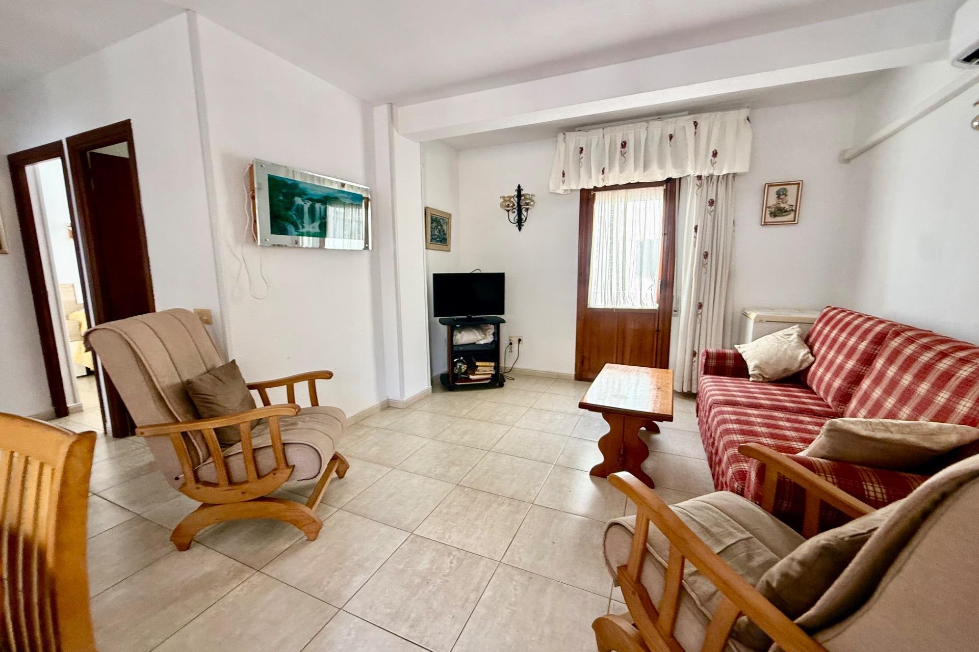 Resale - Apartment -
Torrevieja - Los Europeos