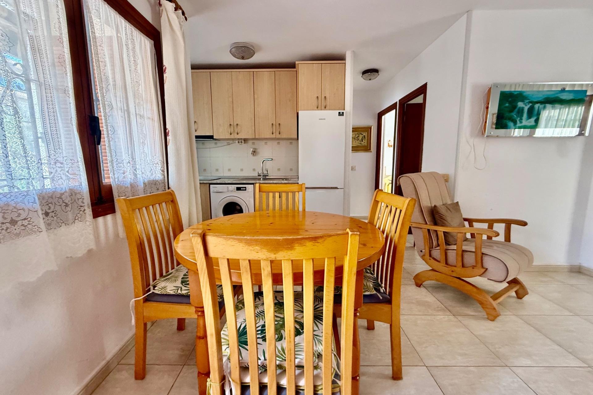 Resale - Apartment -
Torrevieja - Los Europeos