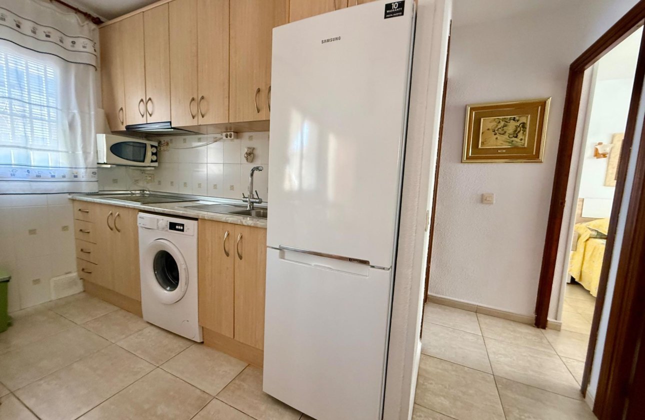 Resale - Apartment -
Torrevieja - Los Europeos