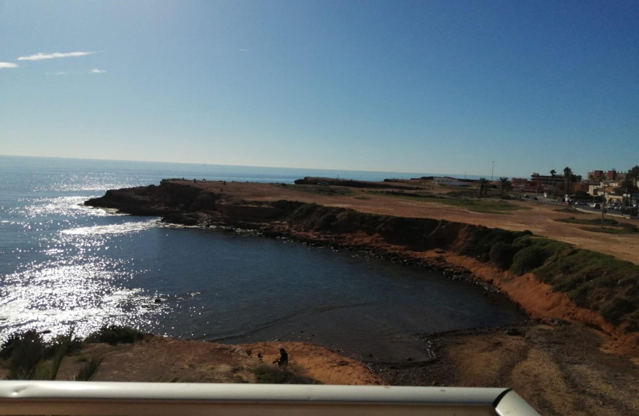 Resale - Apartment -
Torrevieja - Los Frutales