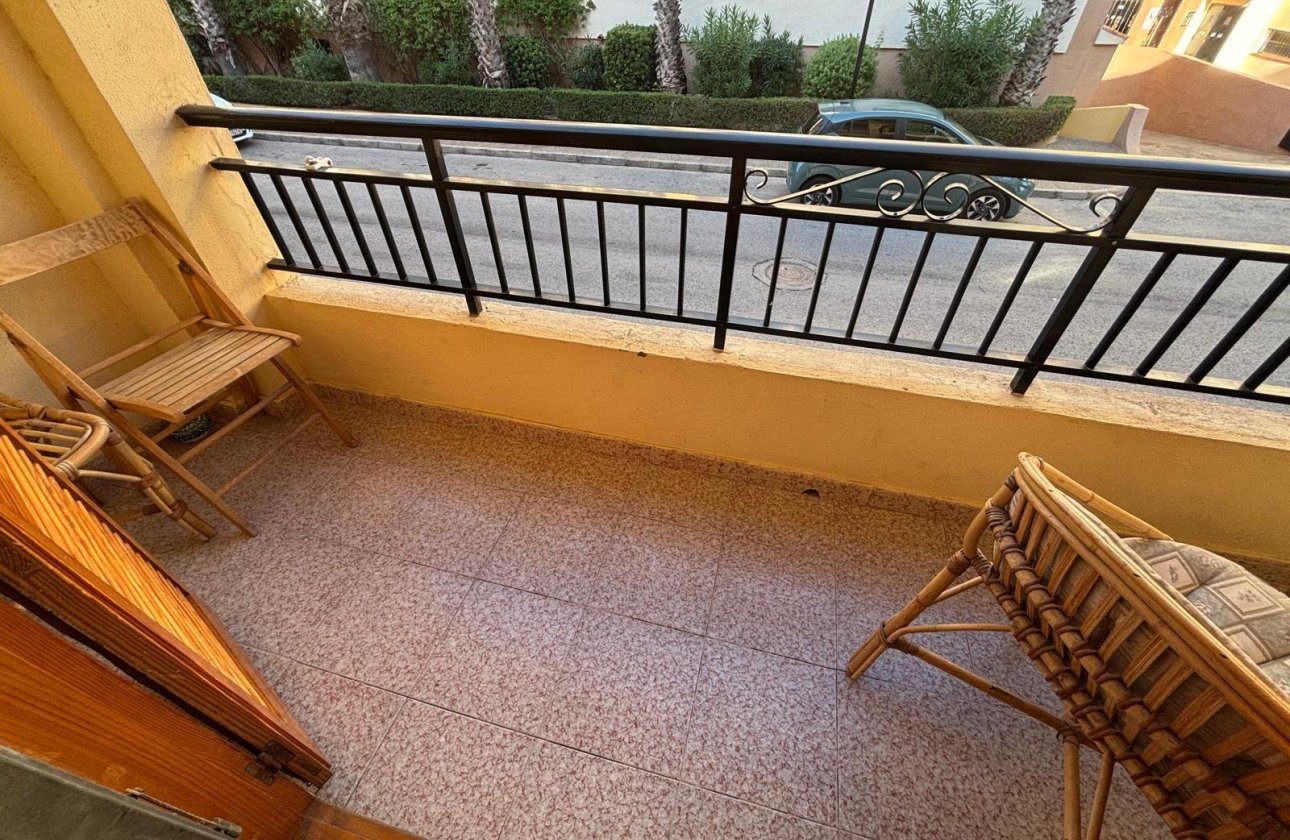 Resale - Apartment -
Torrevieja - Los Frutales