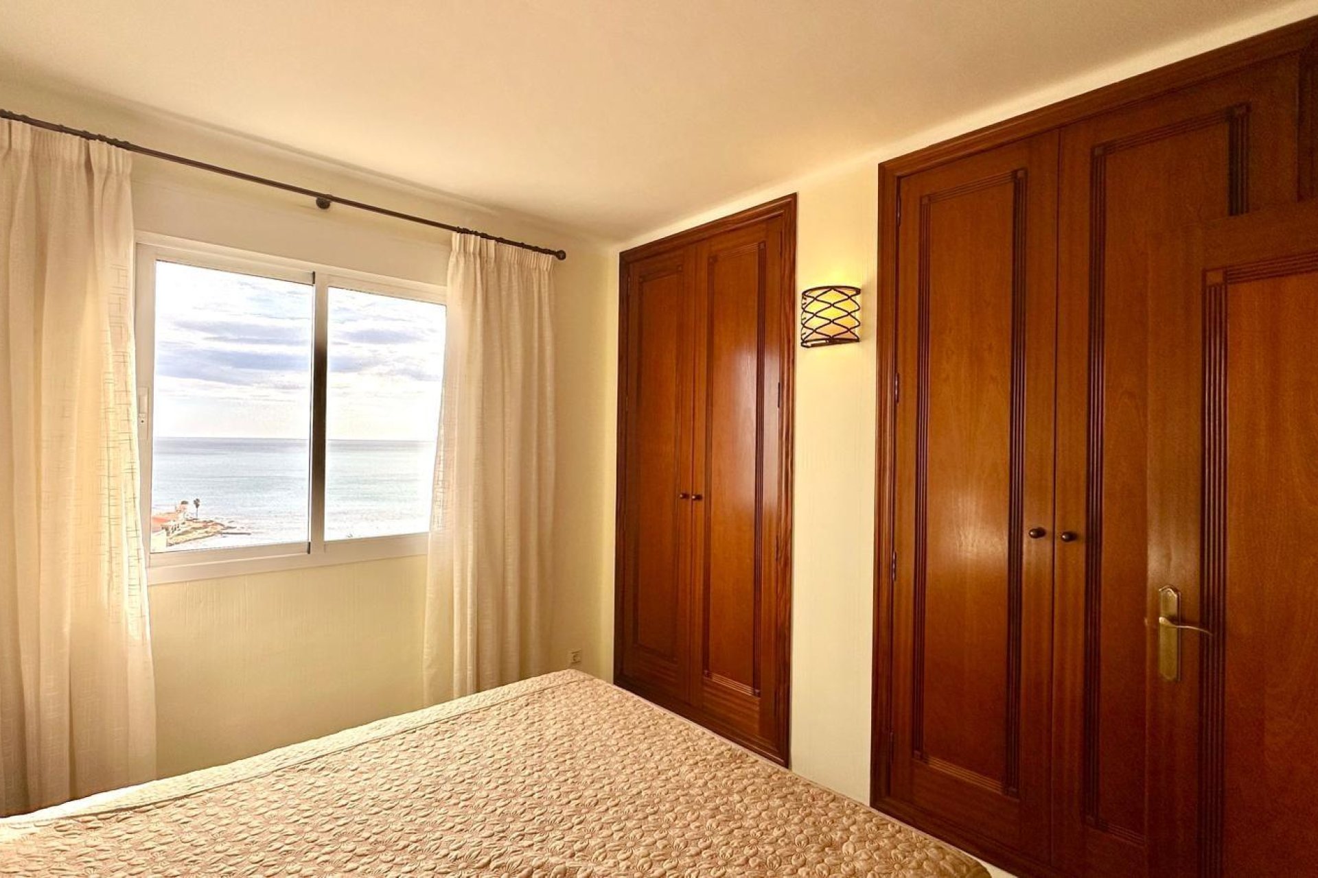 Resale - Apartment -
Torrevieja - Los Frutales