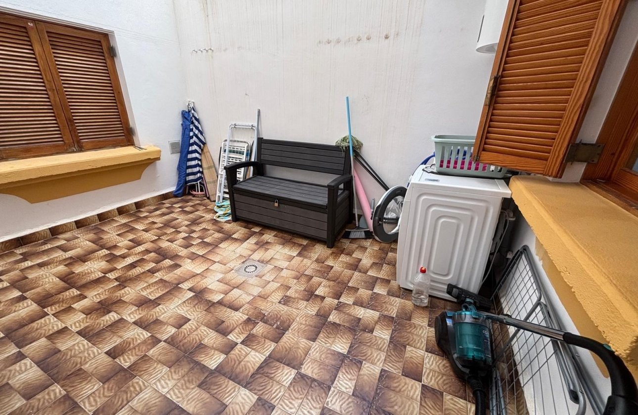 Resale - Apartment -
Torrevieja - Los Frutales