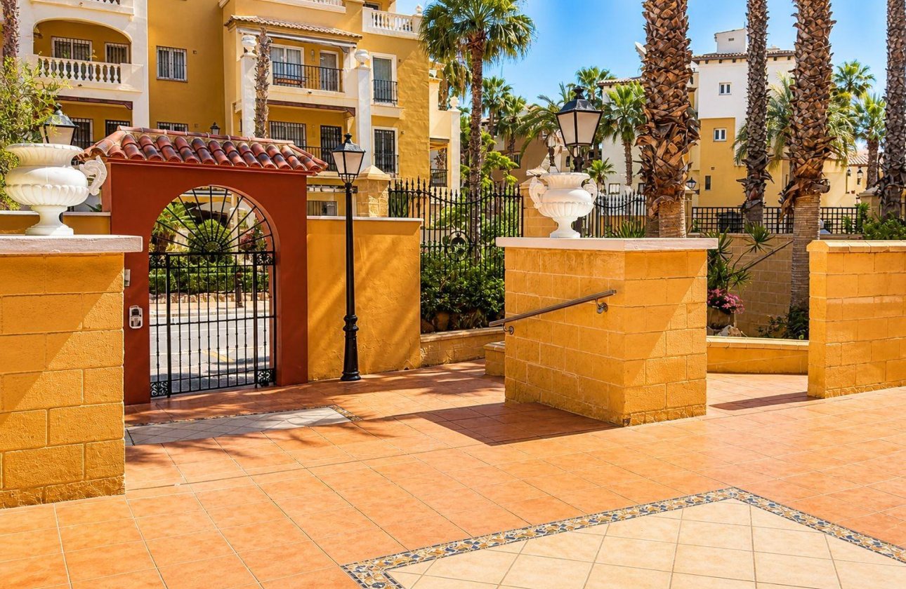 Resale - Apartment -
Torrevieja - Los Frutales