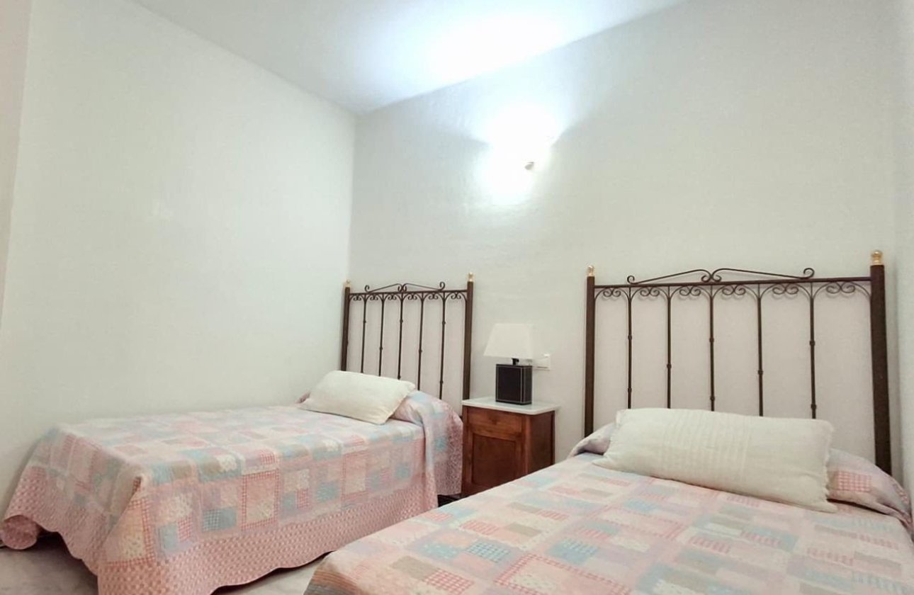 Resale - Apartment -
Torrevieja - Los Frutales