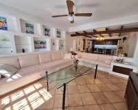 Resale - Apartment -
Torrevieja - Los Frutales