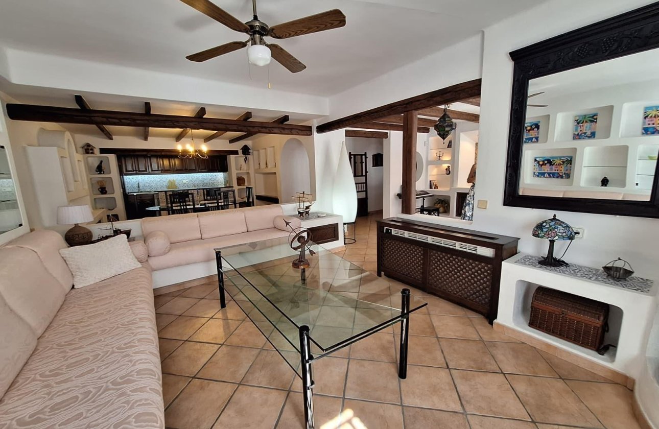 Resale - Apartment -
Torrevieja - Los Frutales