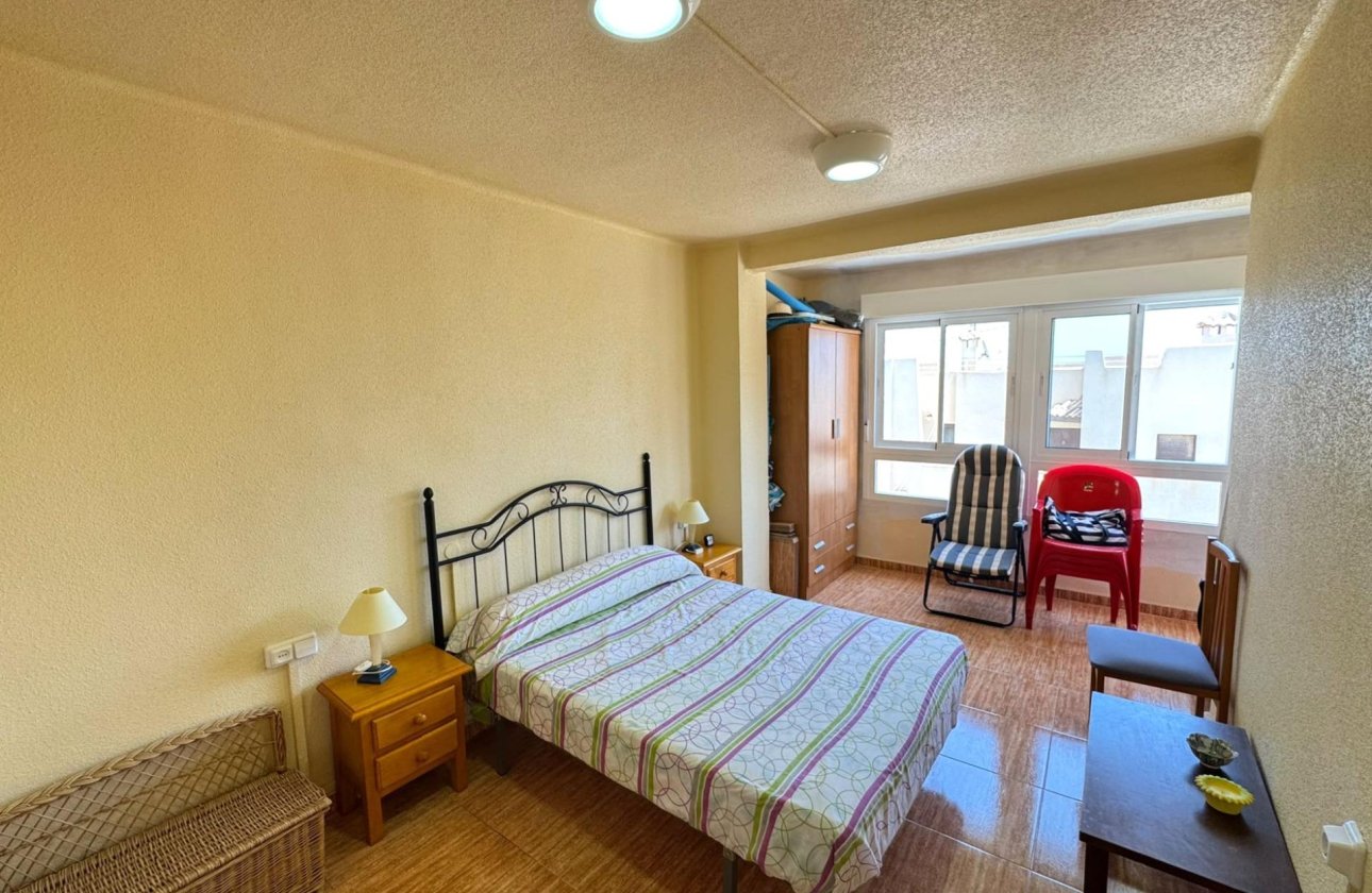 Resale - Apartment -
Torrevieja - Miramar - Torre Del Moro