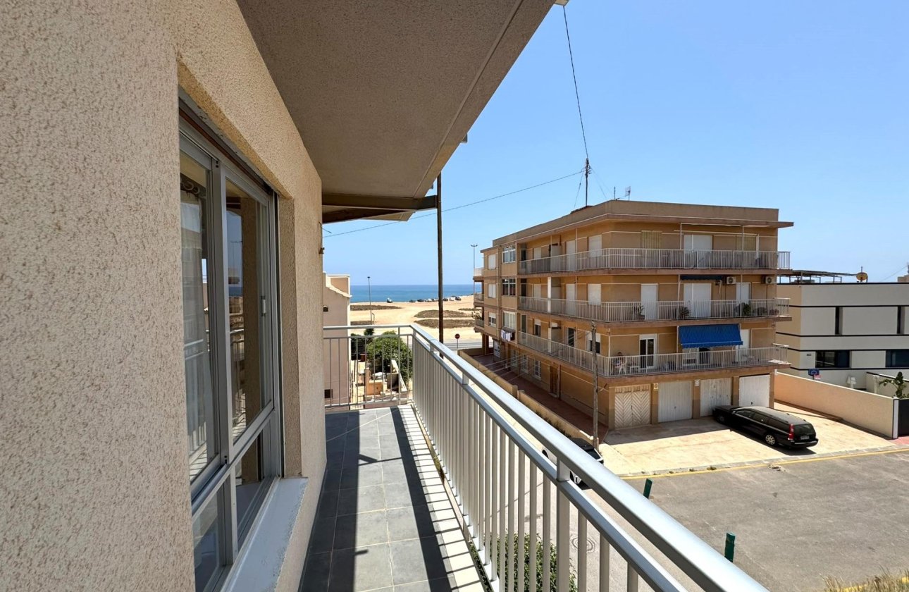 Resale - Apartment -
Torrevieja - Miramar - Torre Del Moro